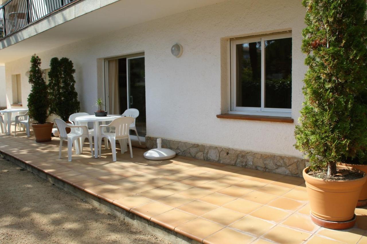Apartaments Margarita Sabina Pinell Platja d'Aro Zewnętrze zdjęcie