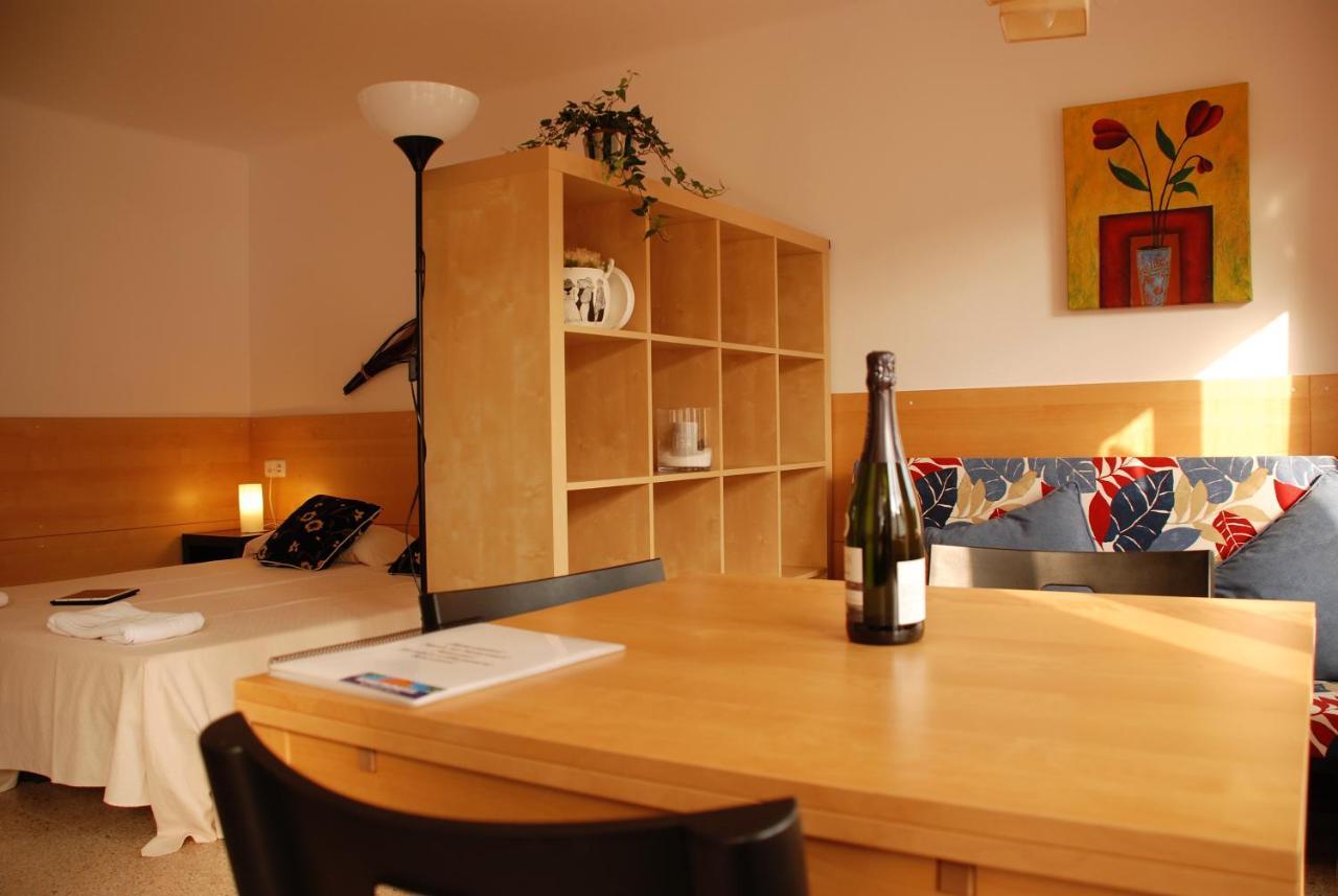 Apartaments Margarita Sabina Pinell Platja d'Aro Zewnętrze zdjęcie